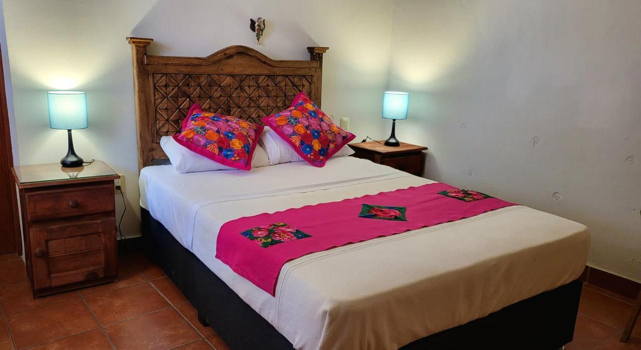 Casa Los Arquitos B&B Oaxaca Exterior photo